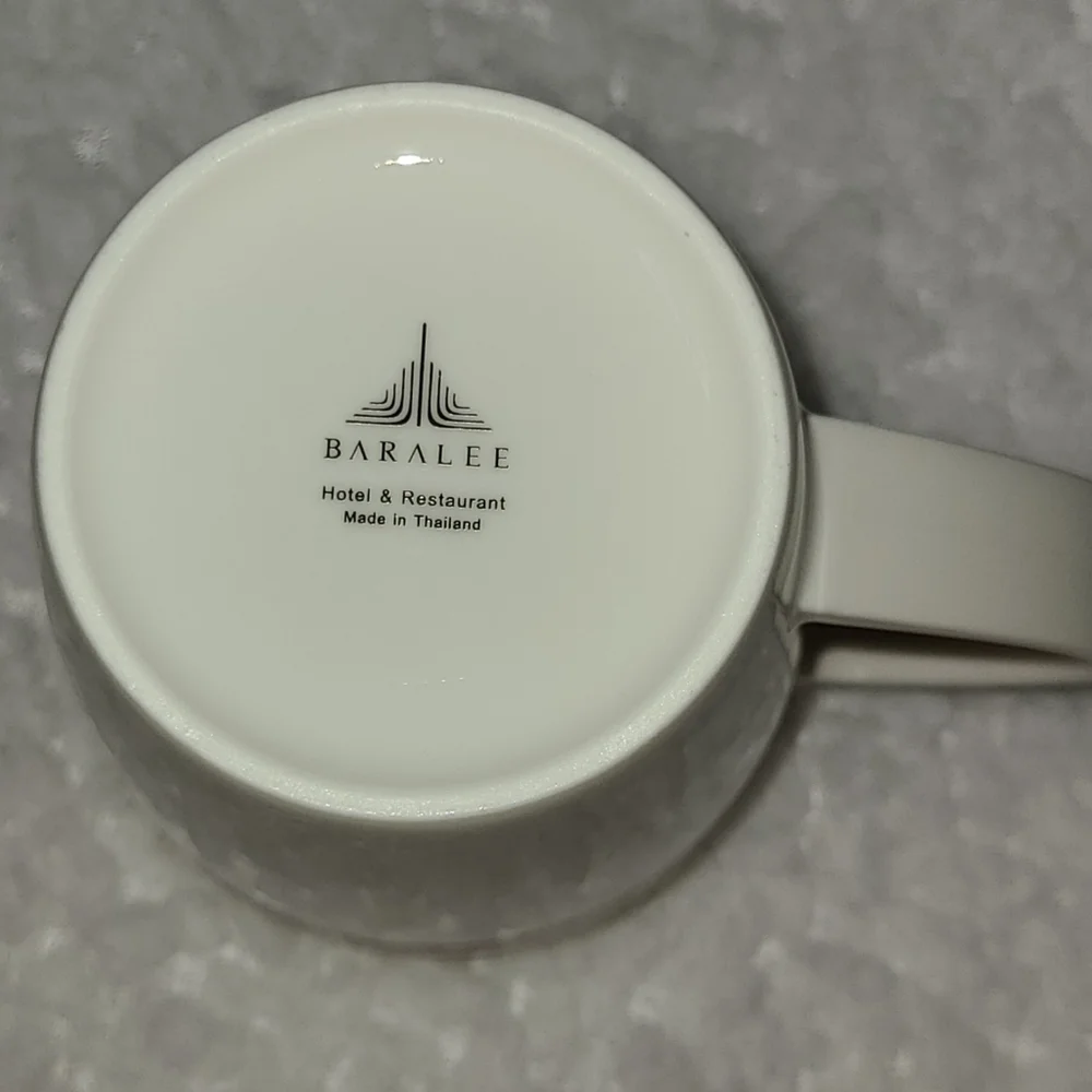 Latvija White and Red Mug - Picture 5 of 10